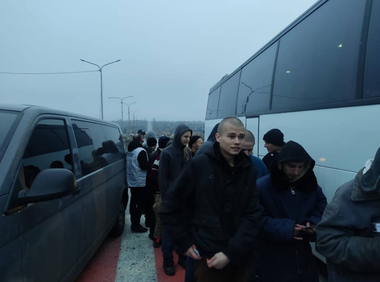 Rusia şi Ucraina efectuează un schimb de câte 35 de prizonieri de război