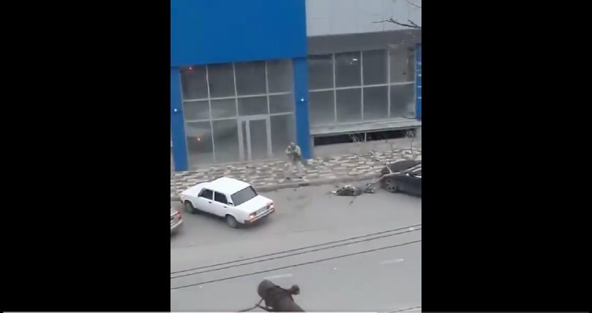 Atac armat soldat cu trei morţi în oraşul rus Krîmsk. Atacatorul s-a sinucis, potrivit autorităţilor locale - VIDEO