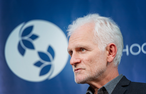 Ales Beliaţki, încarcerat în Belarus, urmează să fie reprezentat de soţia sa la înmânarea Nobelului Păcii, la 10 decembrie, la Primăria Oslo, anunţă Institutul Nobel