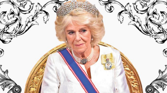 Regina Camilla pune capăt tradiţiei ”damelor de companie” care datează din Evul Mediu