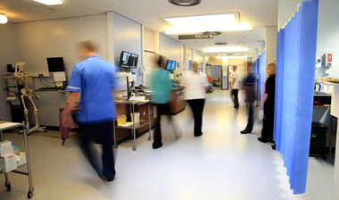 Brexitul a agravat penuria medicilor în Regatul Unit, arată un studiu Nuffield Trust