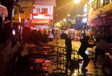 Ciocniri între manifestanţi şi poliţie la Canton, în sudul Chinei, în districtul Haizhu, epicentrul unui focar covid-19, în carantină de la sfârşitul lui octombrie