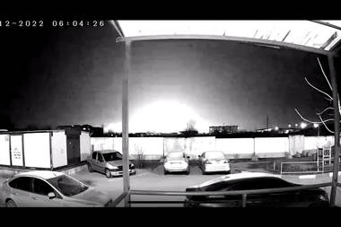 Explozii misterioase la două baze militare din Rusia