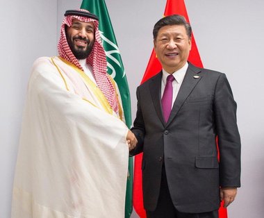Liderul chinez Xi Jinping merge în vizită în Arabia Saudită, pe fondul relaţiilor tensionate pe care Washingtonul le are cu ambele ţări