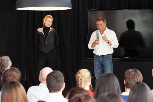 Scandalul Theranos: Fostul partener al celei considerate cândva "noul Steve Jobs" a fost condamnat la 13 ani de închisoare pentru fraudă