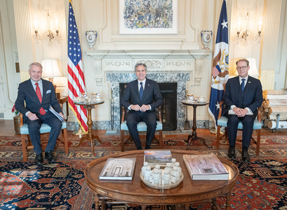 SUA, Finlanda şi Suedia mizează pe o undă verde ”rapidă” a Turciei a candidaturii celor două ţări nordice la NATO, care şi-au îndeplinit ”întru totul” angajamentele asumate faţă de Ankara, anunţă şeful diplomaţiei finlandeze Pekka Haavisto la Washington