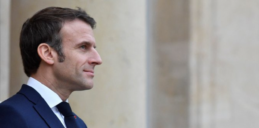 Macron anunţă extinderea gratuităţii prezervativelor la minori