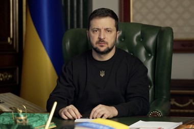 Zelenski: Să implicăm lumea în implementarea punctelor din formula pentru pace. Trebuie să repunem drapelul ucrainean în toate oraşele, să ne asigurăm de responsabilizarea statului terorist şi să garantăm siguranţa tuturor generaţiilor de ucraineni - VIDEO