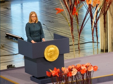 Rusia vrea să transforme Ucraina într-o "dictatură dependentă" precum Belarusul, spune soţia laureatului Premiului Nobel pentru Pace 2022