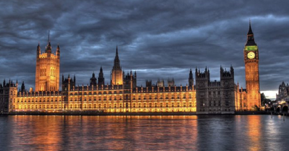 Politico: Parlamentari britanici, acuzaţi că practică turismul sexual în timpul unor deplasări în străinătate