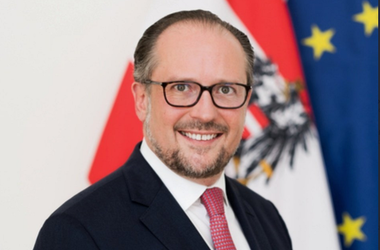 Viena sugerează că va accepta aderarea României la Schengen, dacă solicitările de azil vor scădea / Ministrul austriac de externe: "Nu am spus că nu ne putem înţelege pe acest subiect niciodată, ci doar în acest moment"