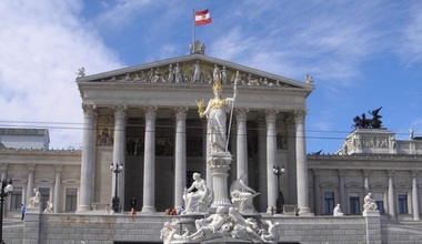 Majoritatea austriecilor susţin veto-ul ţării lor în cazul aderării României la Schengen, potrivit unui sondaj