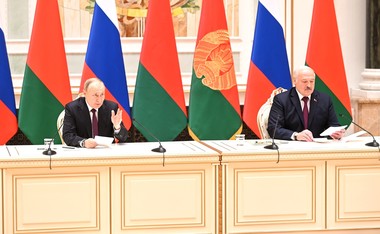 Putin recunoaşte că situaţia este extrem de dificilă în regiunile ucrainene anexate de Rusia