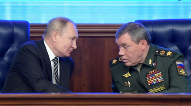 Manevrele comune ruso-chineze la Marea Chinei de Est, o reacţie faţă de poziţia ”agresivă” a SUA în Asia, avertizează şeful Statului Major rus Valeri Gherasimov