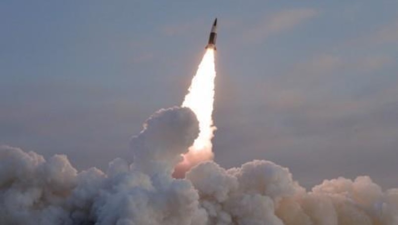 UPDATE - Coreea de Nord a lansat două rachete balistice cu rază scurtă de acţiune