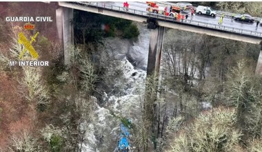 Bilanţul victimelor accidentului de autocar din Spania a crescut la şapte persoane morţi