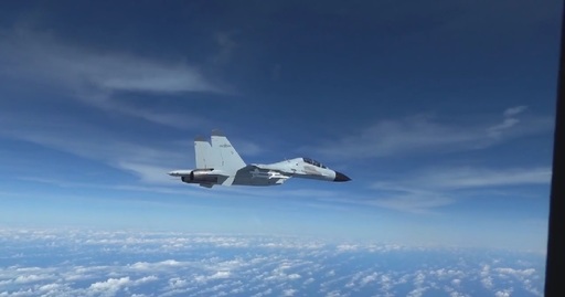 Coliziune evitată în ultimul moment între un avion miliar american şi unul chinez - VIDEO