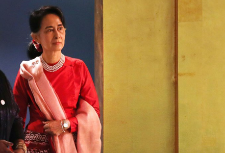 Aung San Suu Kyi, figură emblematică a mişcării pro-democraţie, a fost condamnată pentru corupţie de regimul militar din Myanmar şi riscă să stea în închisoare până la sfârşitul vieţii