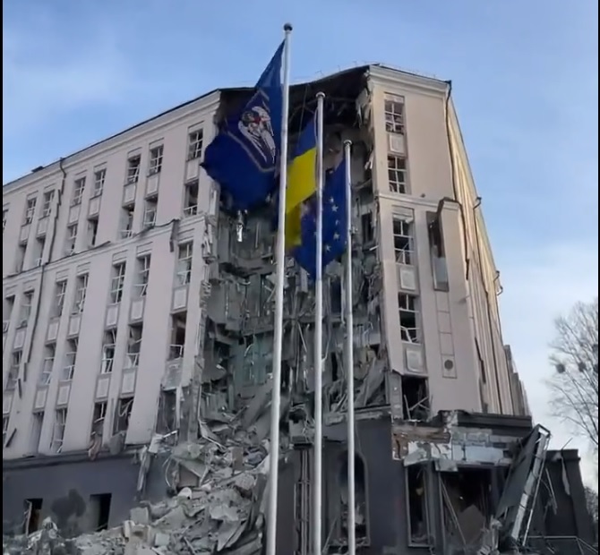 UPDATE - Cel puţin un mort şi 20 de răniţi la Kiev, în ajunul Anului Nou, în urma unui nou atac rusesc cu rachete asupra Ucrainei - VIDEO