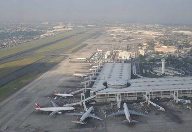 „Coşmarul absolut”. Zeci de mii de oameni au rămas blocaţi pe aeroportul din Manila, în prima zi a anului, din cauza unei uriaşe pene de curent