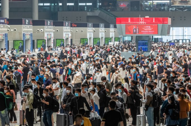 Aproape 90% dintre locuitorii provinciei chineze Henan, contaminaţi cu covid-19