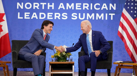 Canada cumpără un sistem de apărare antiaeriană de tip NASAMS de la SUA şi-l donează Ucrainei, anunţă Trudeau după o întâlnire cu Biden în Mexic
