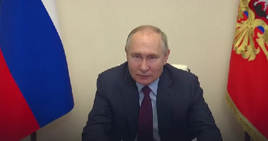 Vladimir Putin afirmă că operaţiunea militară din Ucraina merge bine