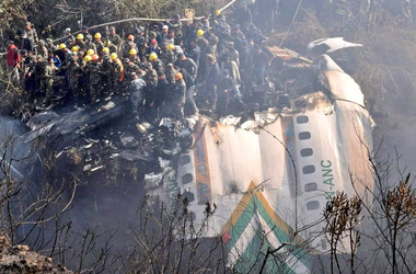 Anchetatori francezi de la BEA trimişi în Nepal, în ancheta cu privire la prăbuşirea avionului de tip ATR-72 aparţinând companiei Yeti Airlines în timp ce se apropia de aeroportul din Pokhara. Aeronava, construită la Toulouse