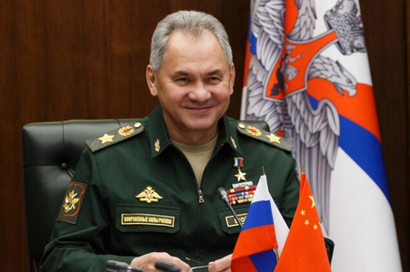 Rusia anunţă că va face "schimbări majore" în rândul forţelor armate în următorii trei ani