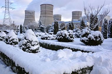 Serviciul rus de spionaj acuză Ucraina că depozitează armele furnizate de Occident în centralele nucleare