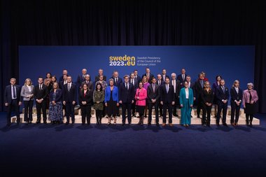 Consiliu informal JAI pe teme de migraţie. Comisarul UE pentru afaceri interne respinge ideea unor garduri la frontieră: "Dacă cheltuim bani pe ziduri şi garduri, nu vor mai fi bani pentru alte lucruri"