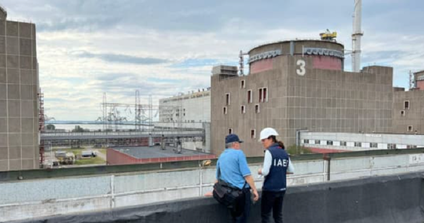 Directorul AIEA Rafael Grossi cere instituirea unei zone de protecţie în jurul Centralei Nucleare Zaporojie, în urma unor explozii în apropierea instalaţiei. Rosenergoatom denunţă o semănare a îndoielii în capacitatea Rusiei de a menţine securitatea nucleară
