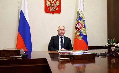 Putin şi-a convocat Consiliul de Securitate ca să discute despre revendicarea unei porţiuni uriaşe a fundului Oceanului Arctic