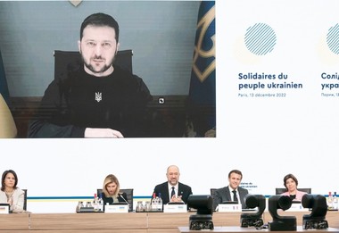 Preşedintele francez şi premierul olandez spun că Ucraina nu le-a cerut avioane de luptă