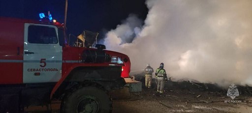 UPDATE: Incendiu soldat cu opt morţi pe un şantier de construcţii din Sevastopol - VIDEO