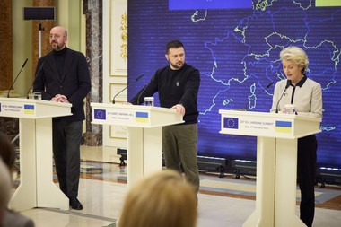Summit UE-Ucraina, în sunetul sirenelor antiaeriene. Kievul primeşte promisiuni de sprijin din partea Bruxelles-ului, dar nu şi perspectiva de aderare rapidă