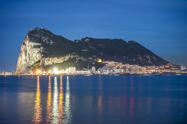 Gibraltarul acuză Spania de "încălcare a suveranităţii britanice" în urma unui incident vamal