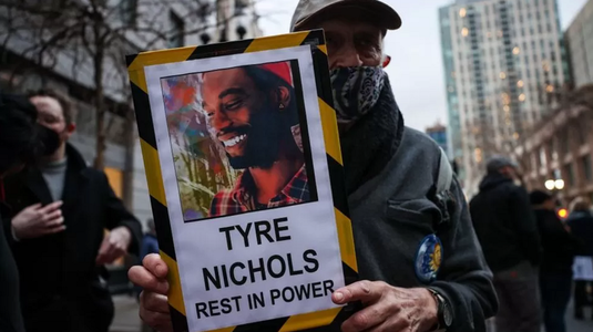 SUA: Un al şaselea poliţist a fost concediat după moartea lui Tyre Nichlos