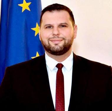 Dan Stoenescu, însărcinat cu afaceri al UE în Siria: Situaţia este catastrofală în Siria/ Până în prezent sunt 3347 de morţi şi 7295 de răniţi/ În nord-vestul Siriei sunt foarte multe oraşe afectate, peste 700 de clădiri distruse
