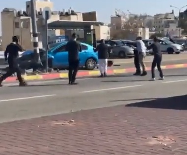 Doi morţi, între care un copil, în atacul de la Ierusalim - VIDEO