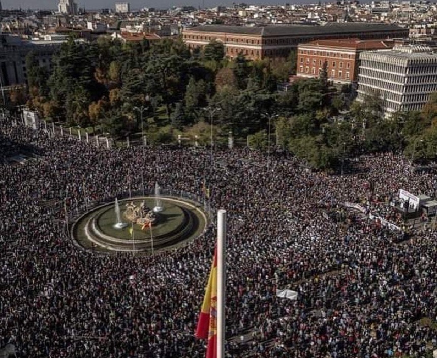 Manifestaţie masivă la Madrid pentru susţinerea sistemului public de sănătate – VIDEO