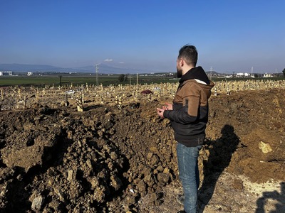 Un cineast sirian anunţă că a pierdut 13 membri ai familiei din cauza cutremurului