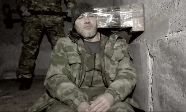 Un alt mercenar Wagner care ar fi dezertat a fost executat cu lovituri de baros, potrivit unui nou clip video