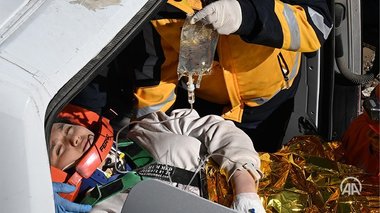 „Cea care nu moare”. O adolescentă a fost salvată în Turcia în a 11-a zi de la cutremur - VIDEO