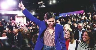 Într-un rezultat surprinzător, stânga italiană o alege pe tânăra Elly Schlein, care are şi cetăţenie americană şi a lucrat la campania lui Obama, pentru a reconstrui partidul