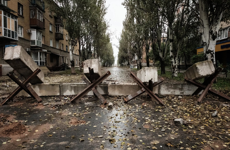 Rusia se luptă să încercuiască apărătorii Ucrainei la Bahmut