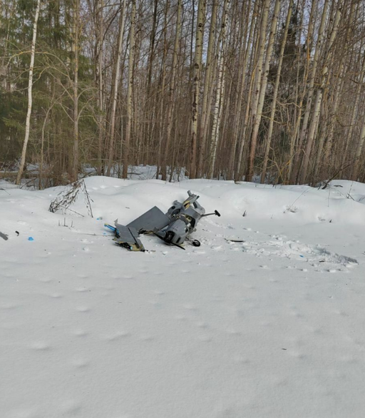Rusia acuză tentative ucrainene de atac cu drone. Una din ele s-ar fi prăbuşit la 110 km de Moscova. Un incendiu la o rafinărie, pus tot pe seama unei drone