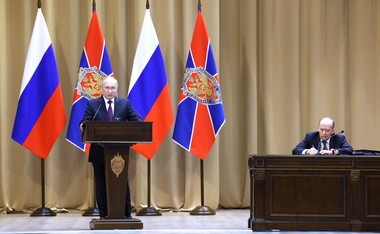 Putin ordonă FSB-ului să-şi intensifice spionajul împotriva Occidentului şi recunoaşte că au avut pierderi. Reprimarea şi mai aspră a libertăţii de exprimare, printre sarcinile stabilite de liderul de la Kremlin