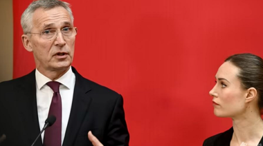 Ucraina ”va deveni membră” NATO, dar ”pe termen lung”, anunţă Jens Stoltenberg la Helsinki. Putin ”vrea să controleze Ucraina şi nu se pregăteşte de pace, ci de şi mai mult război”, acuză secretarul general al NATO