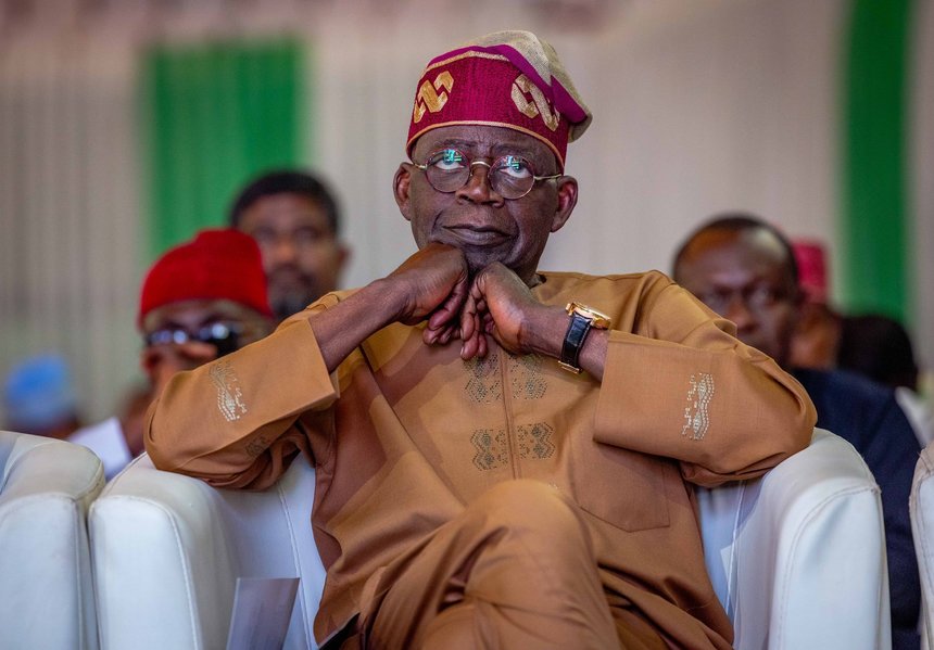 Bola Tinubu, un veteran politician în vârstă de 70 de ani, câştigă alegerile prezidenţiale din Nigeria 